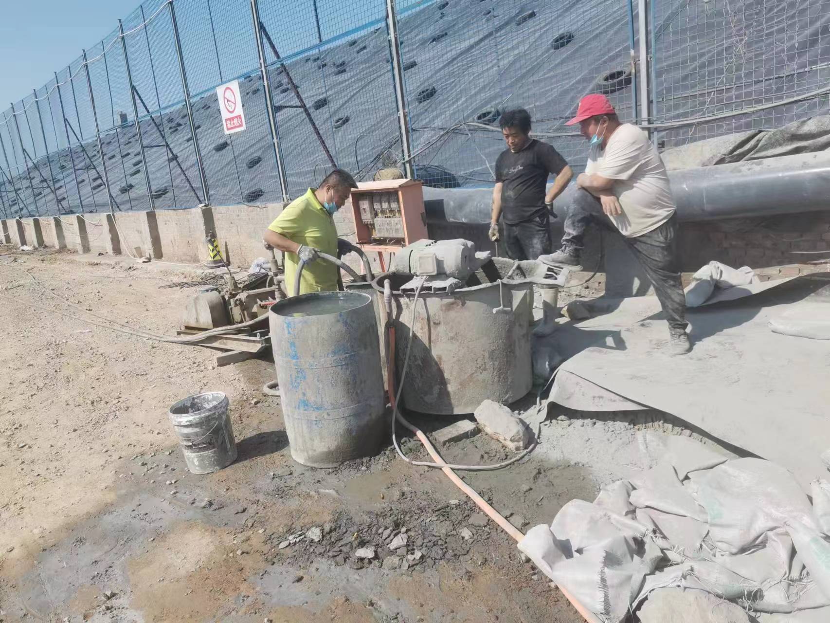 新城袖阀管注浆